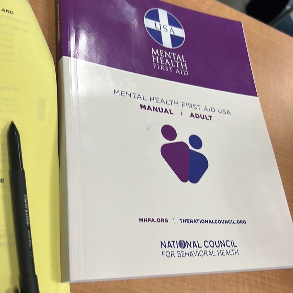 Brand new book MENTAL HEALTH FIRST AID USA